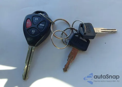 2011 Toyota Corolla Le z USA, uszkodzony, nr VIN 2T1BU4EE6BC589816